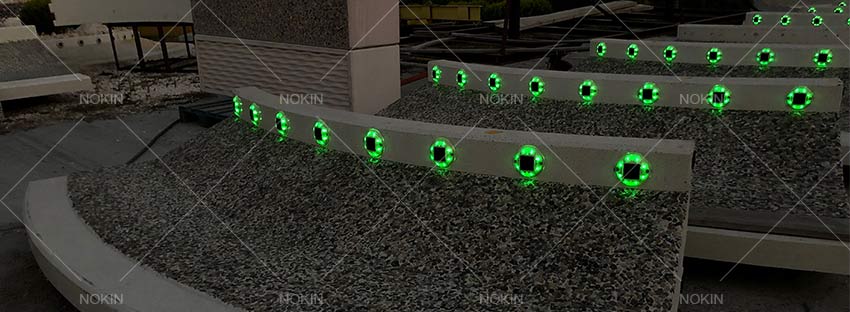 green-solar-cat-eye-road-stud-on-roundavouts